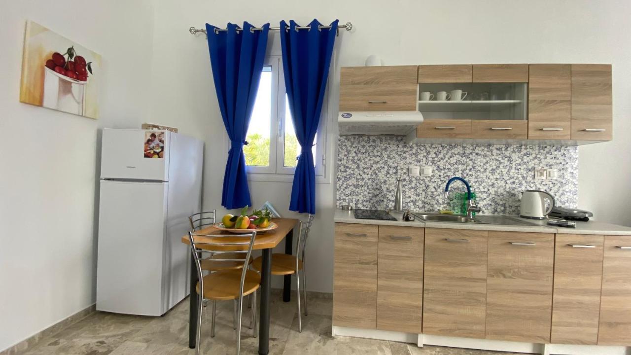 Patras Blue Suite 外观 照片