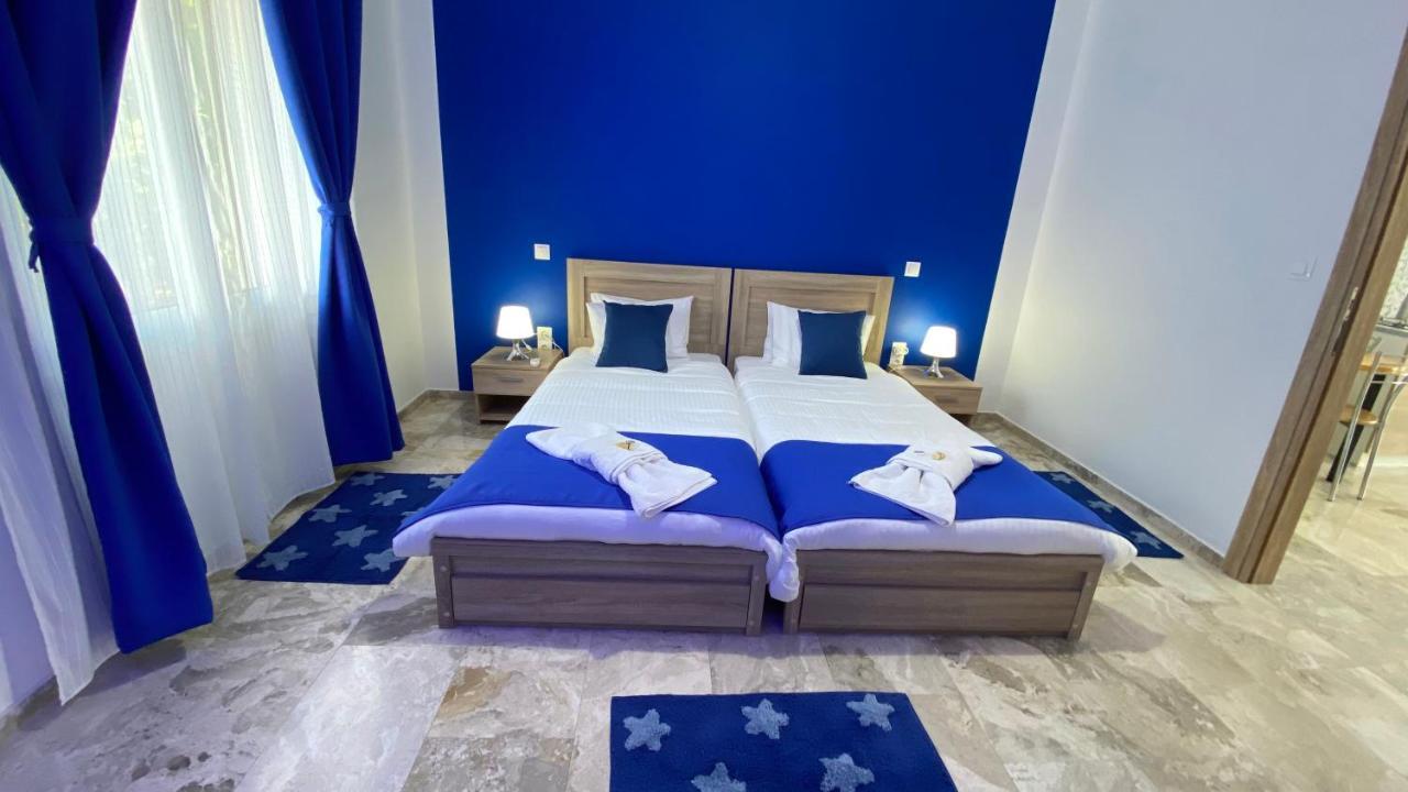 Patras Blue Suite 外观 照片